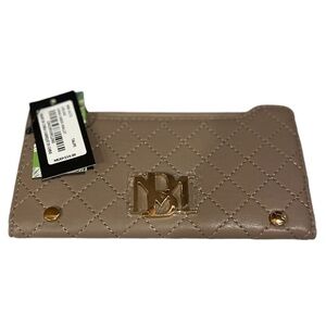 Badgley Miscka NWT Taupe vegan leather long cards‎ wallet quilted l